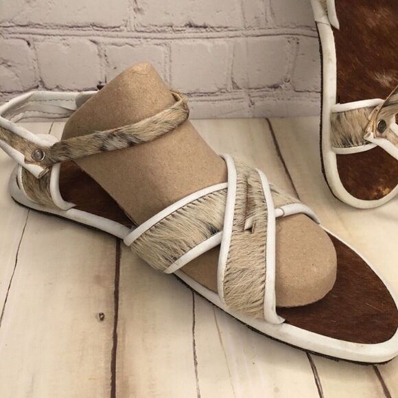 NWOT Handmade Unisex Brown/Tan Real Fur Boho Festival Sandals Size 44/M10/ W12 - Picture 3 of 12